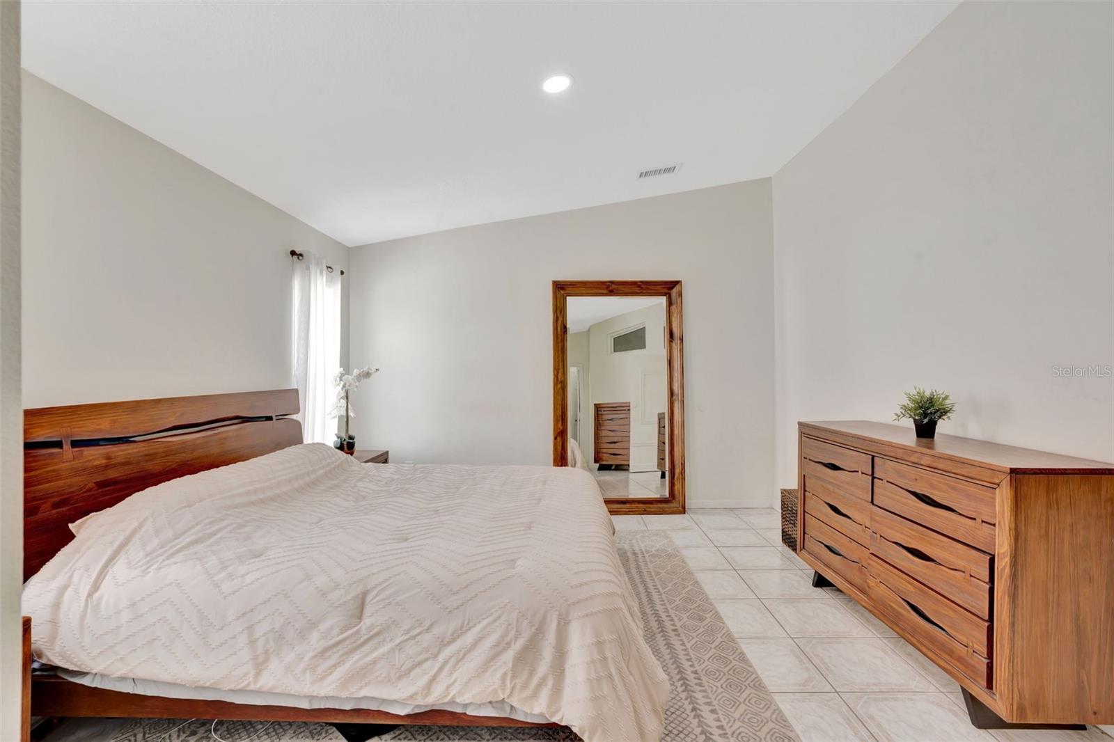 Image 17 of 48 For 3134 Koval Court