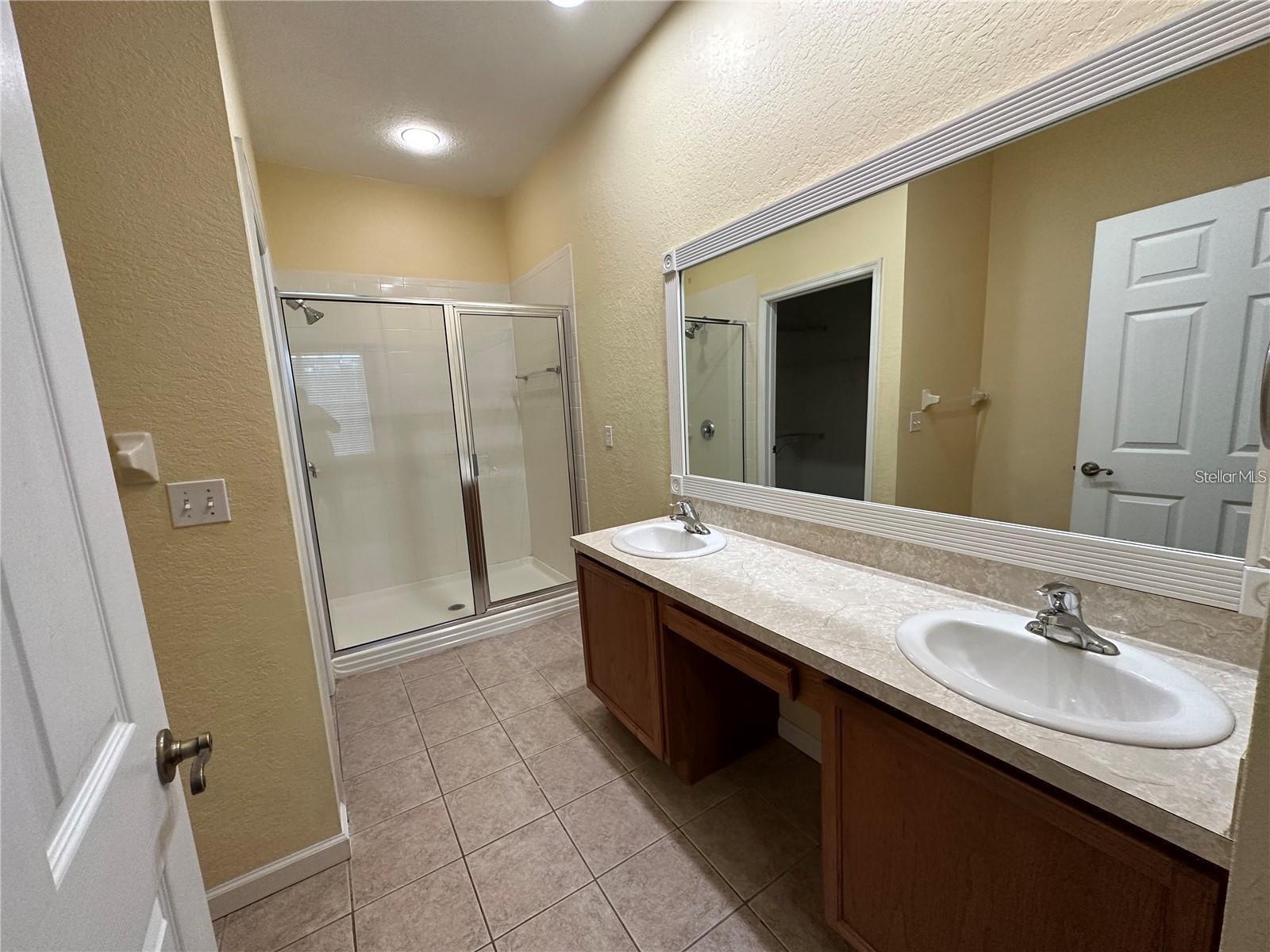 Image 15 of 23 For 3351 Whitestone Circle 205