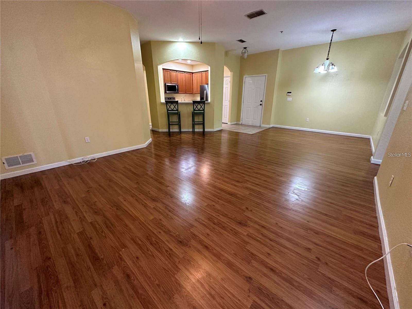 Image 3 of 23 For 3351 Whitestone Circle 205