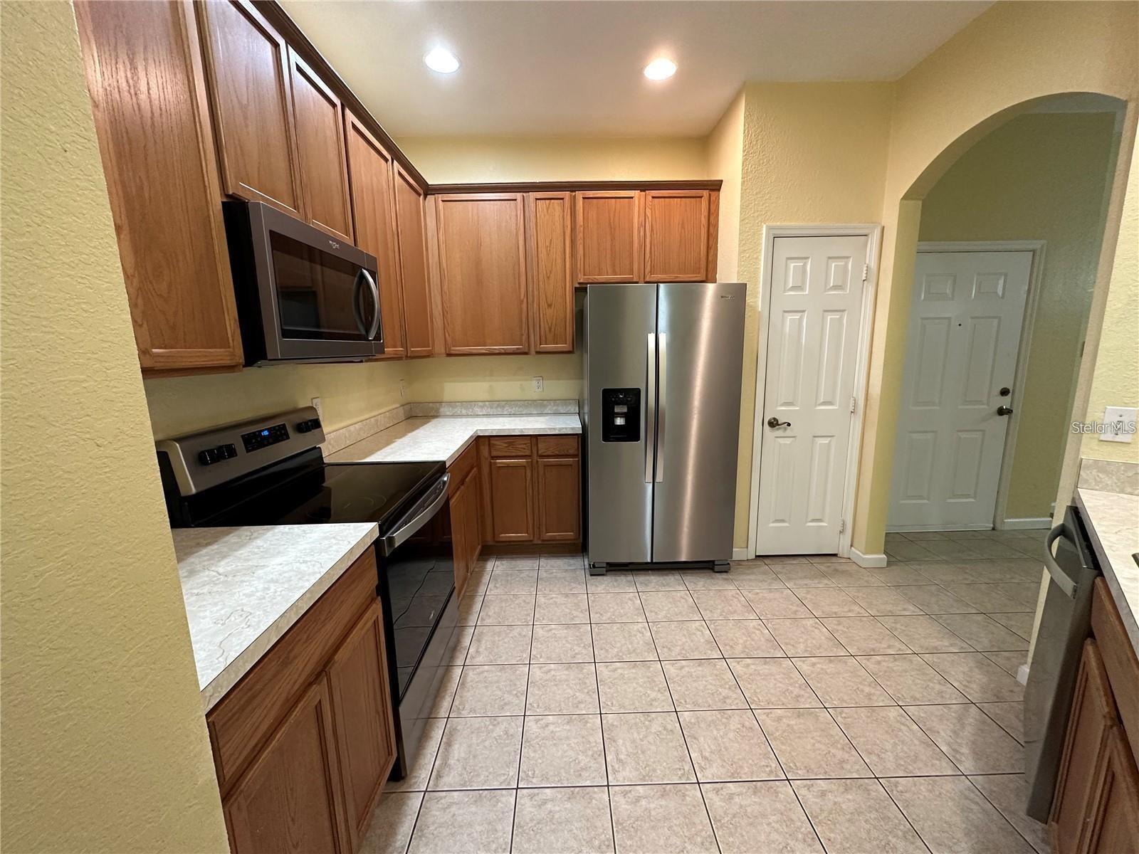 Image 6 of 23 For 3351 Whitestone Circle 205