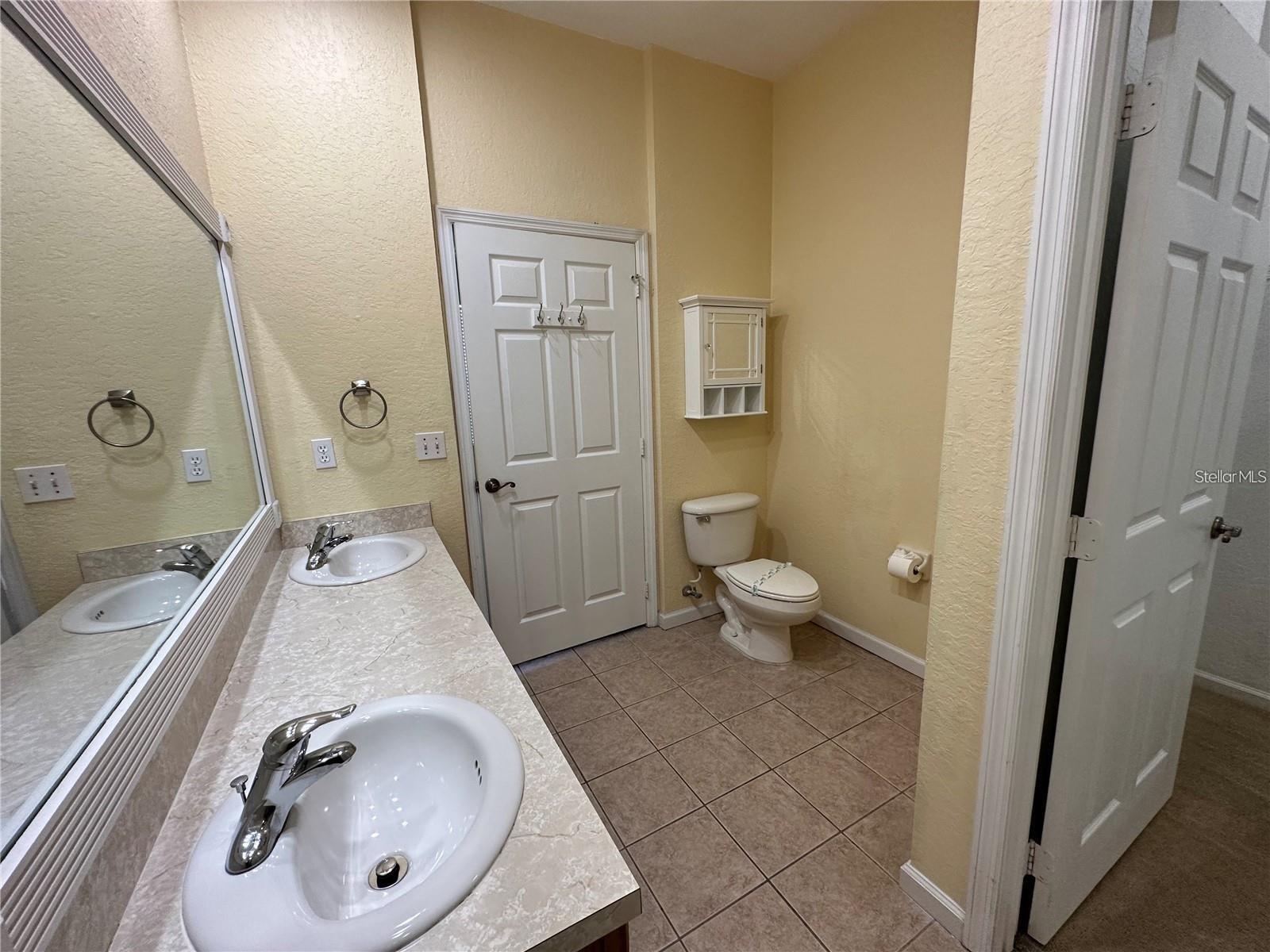 Image 9 of 23 For 3351 Whitestone Circle 205