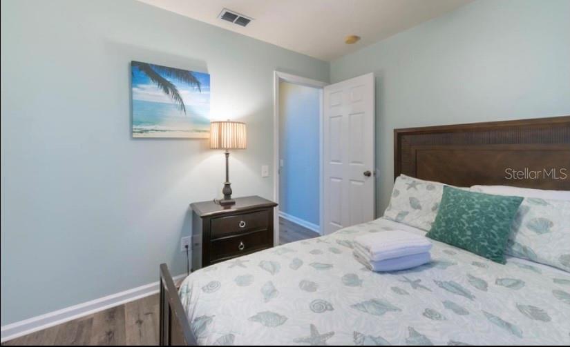 Image 35 of 44 For 8121 Fan Palm Way