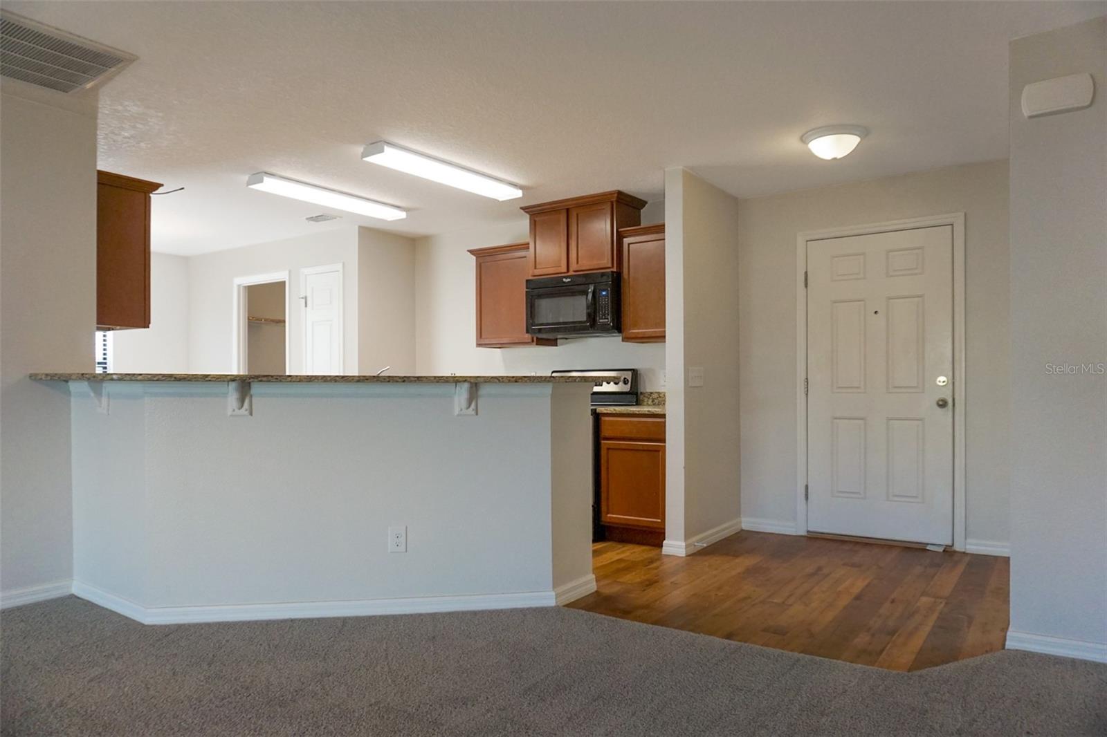 Image 10 of 24 For 960 Woodlark Drive