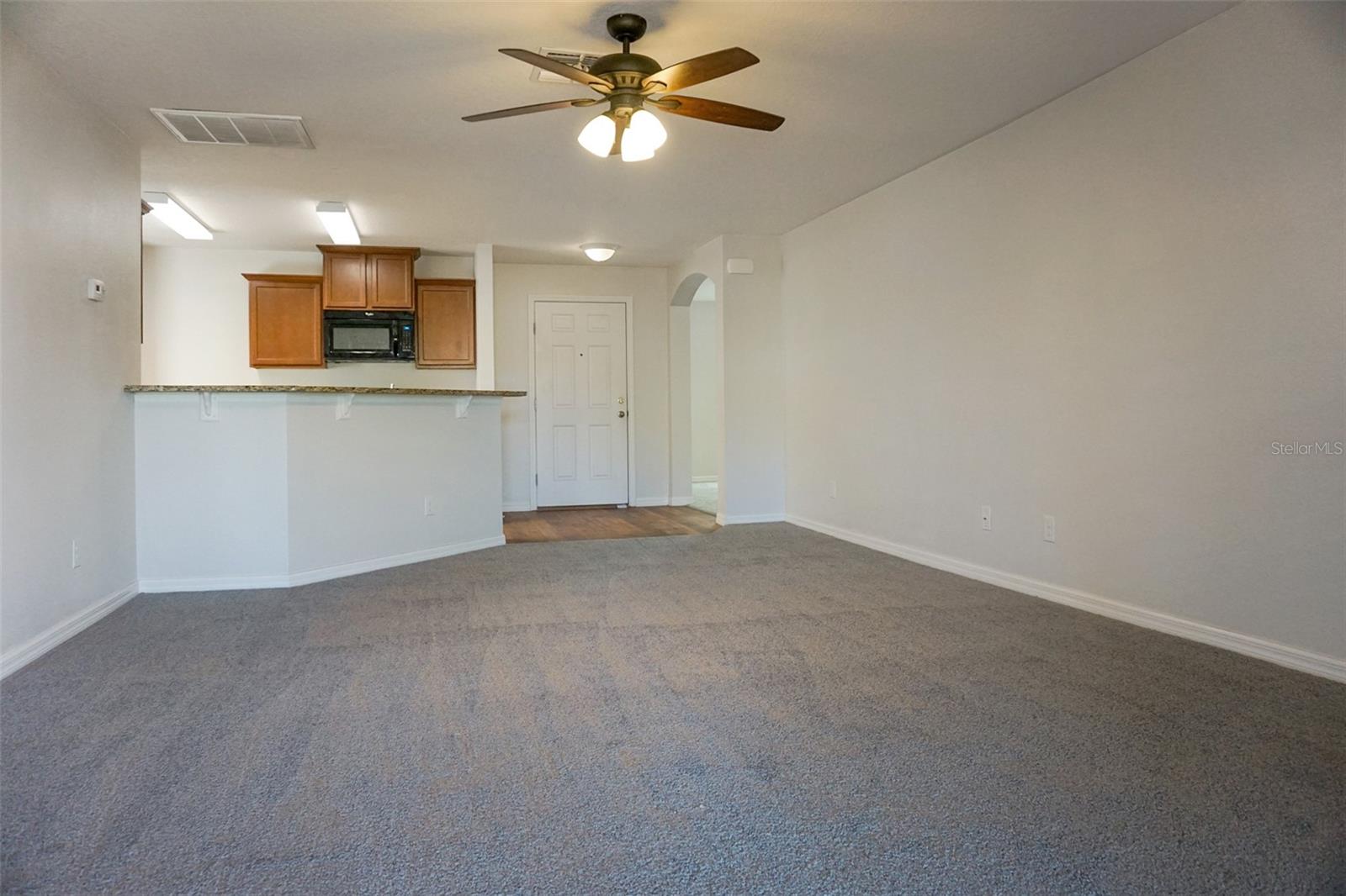 Image 11 of 24 For 960 Woodlark Drive