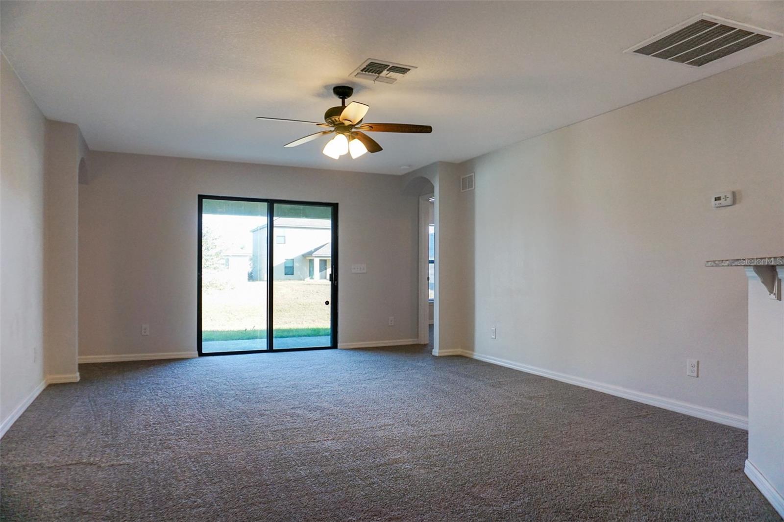 Image 13 of 24 For 960 Woodlark Drive