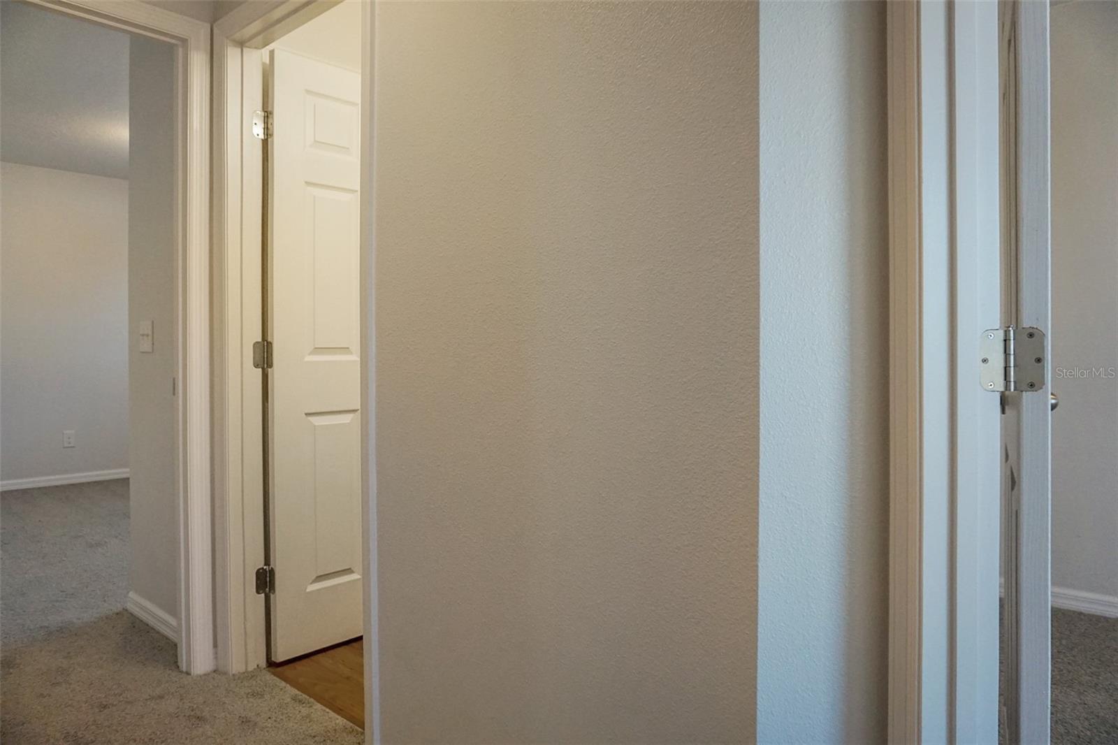 Image 22 of 24 For 960 Woodlark Drive