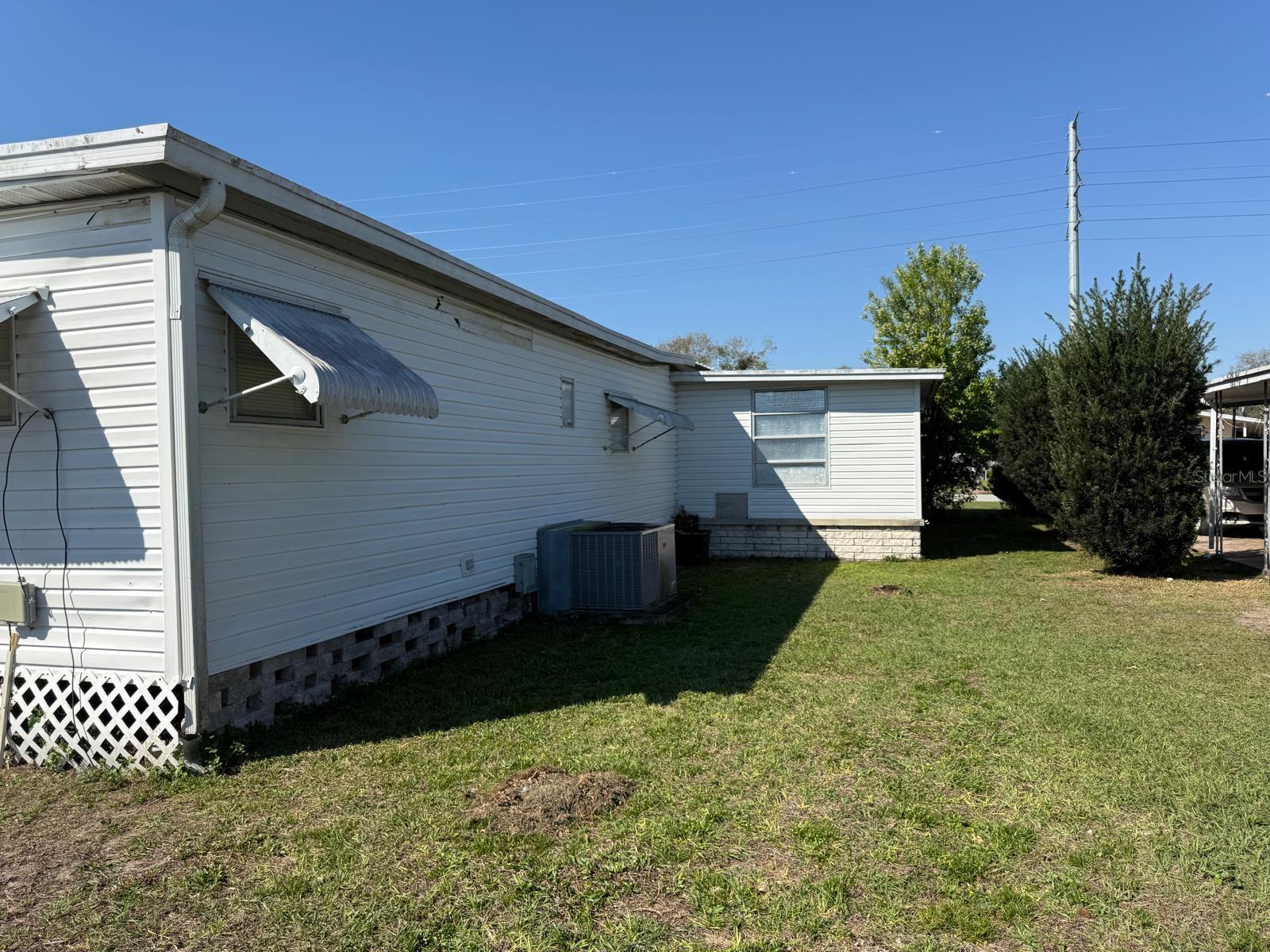 Image 3 of 8 For 4620 Coral Street