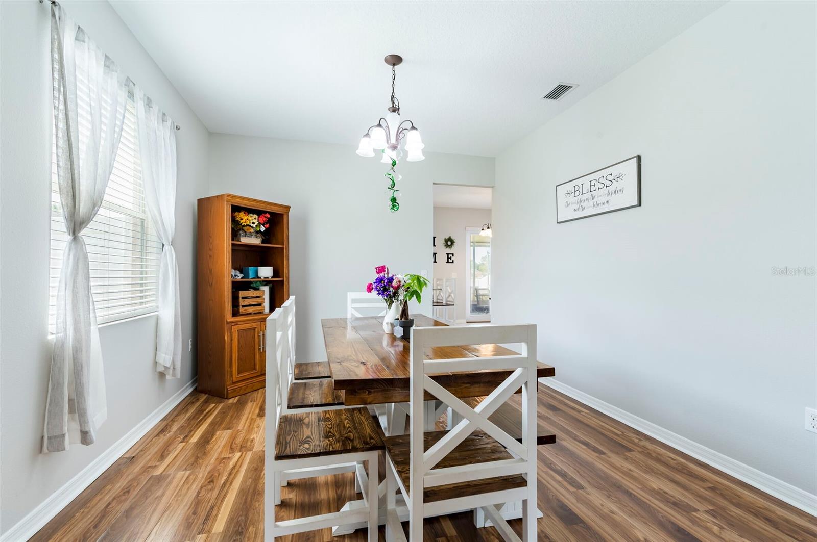Image 9 of 46 For 2746 Walden Woods Drive