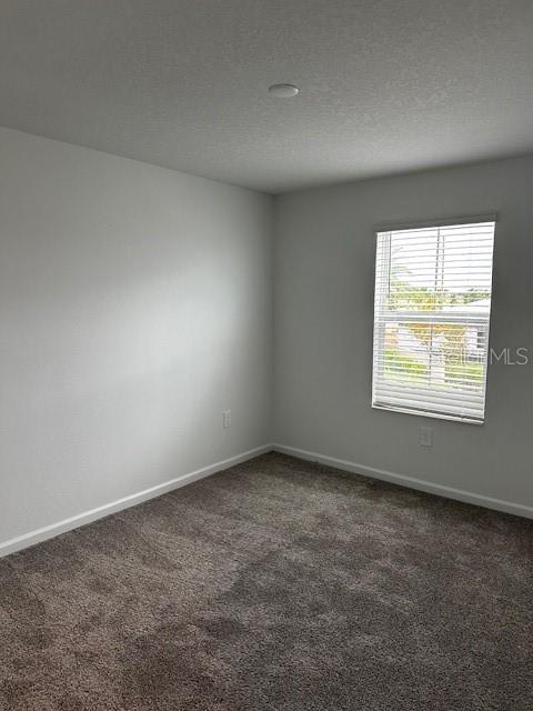 Image 20 of 32 For 1053 Waterfall Boulevard