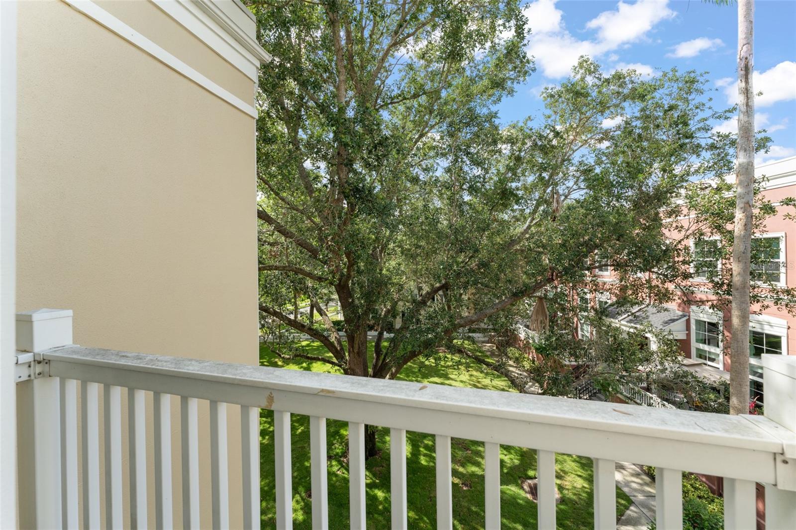 Image 6 of 43 For 438 Water Street 438
