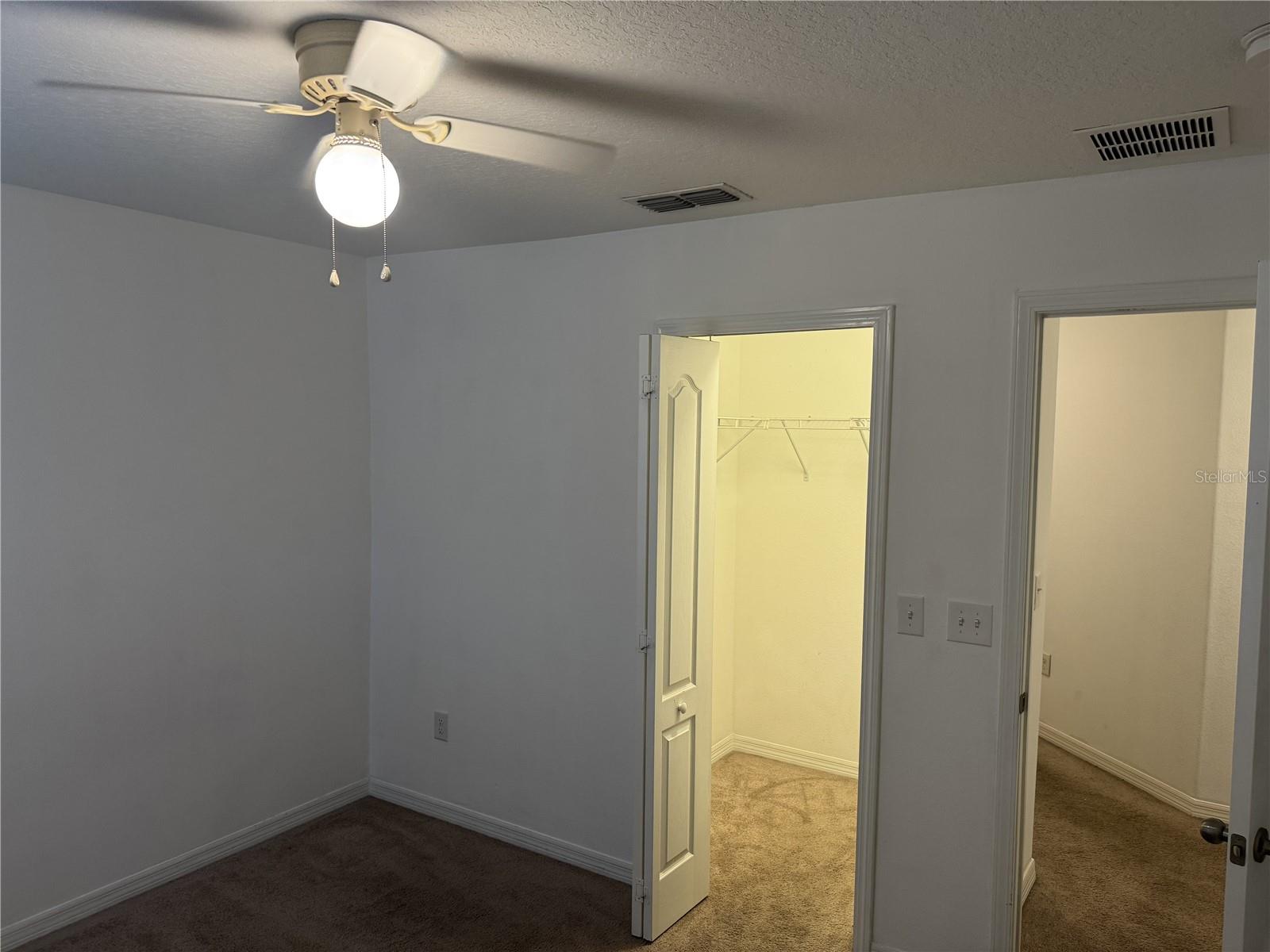 Image 14 of 17 For 2853 Adelaide Court
