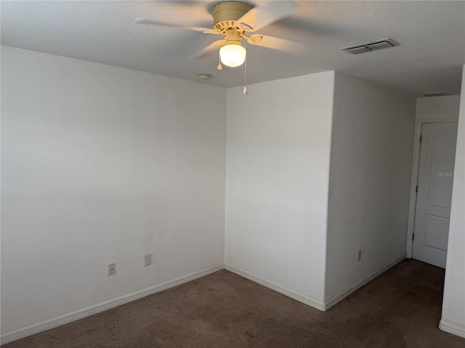Image 15 of 17 For 2853 Adelaide Court