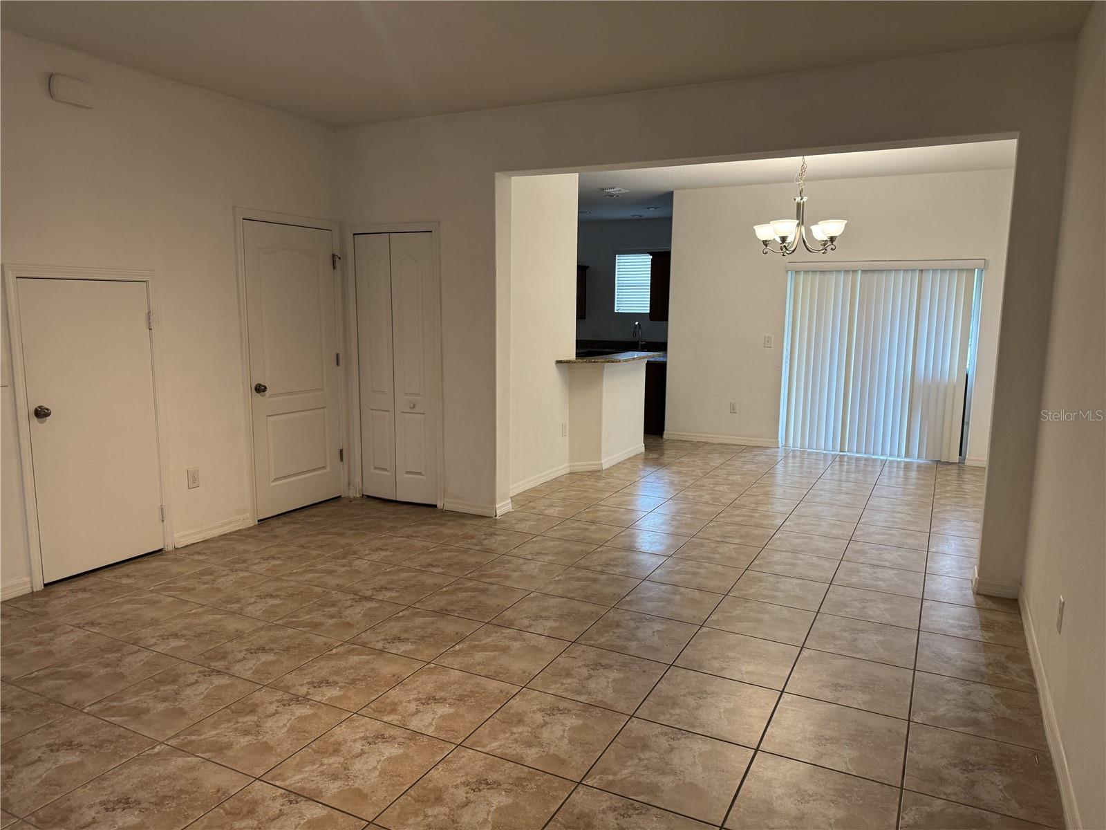 Image 5 of 17 For 2853 Adelaide Court