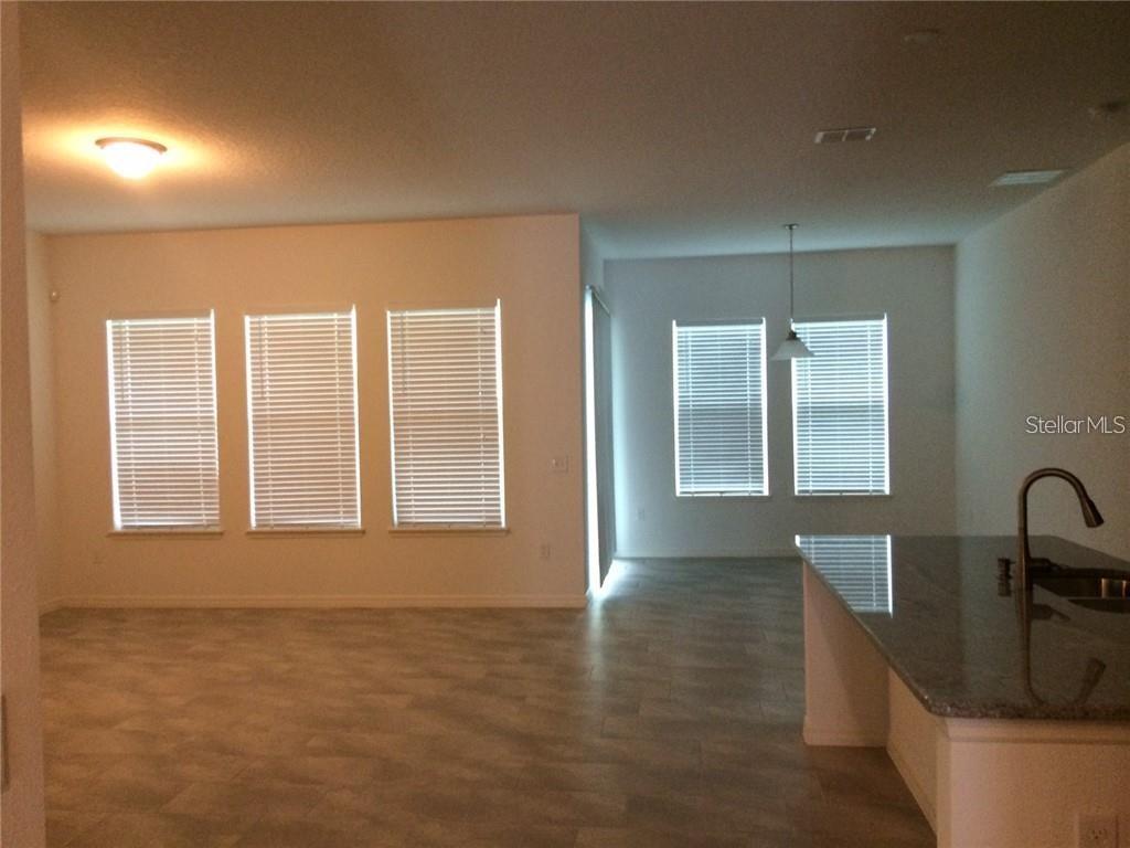 Image 19 of 24 For 8607 Crescendo Ave
