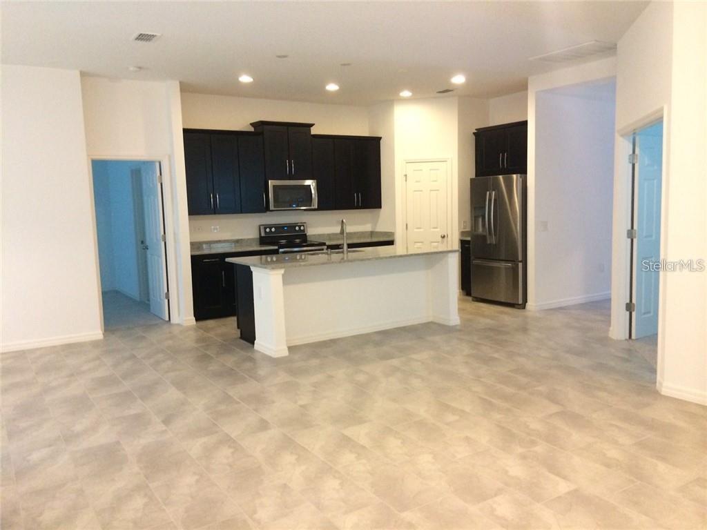 Image 21 of 24 For 8607 Crescendo Ave