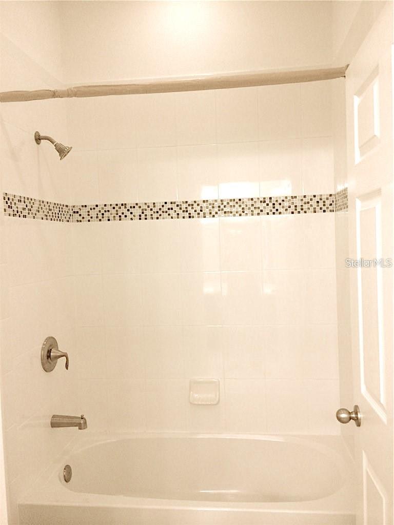 Image 6 of 24 For 8607 Crescendo Ave