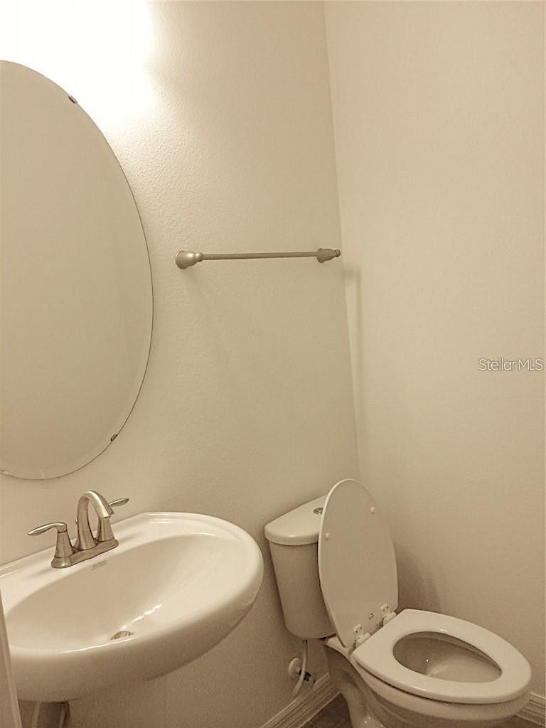Image 8 of 24 For 8607 Crescendo Ave