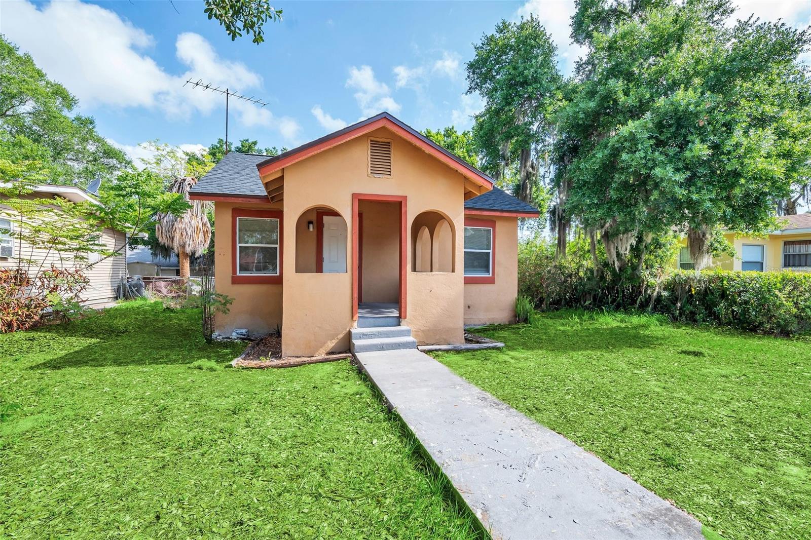 Details for 136 Orange Avenue, LAKE WALES, FL 33853