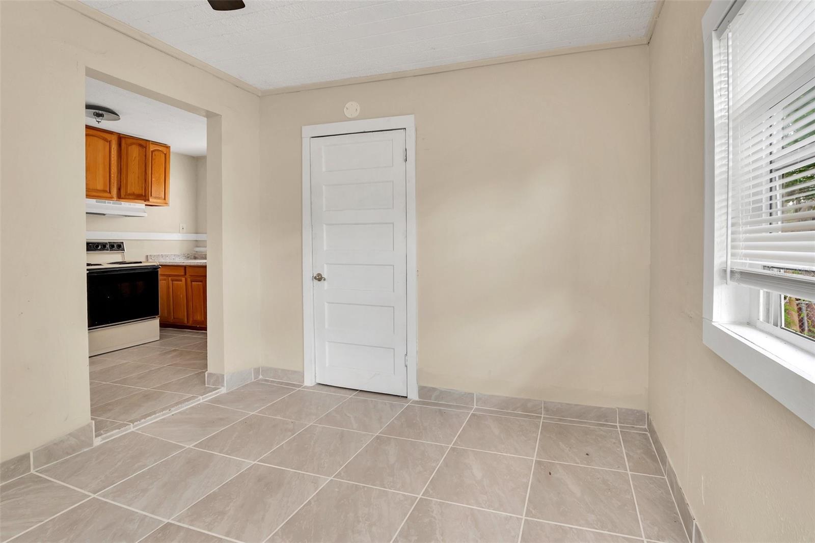 Image 11 of 15 For 136 Orange Avenue