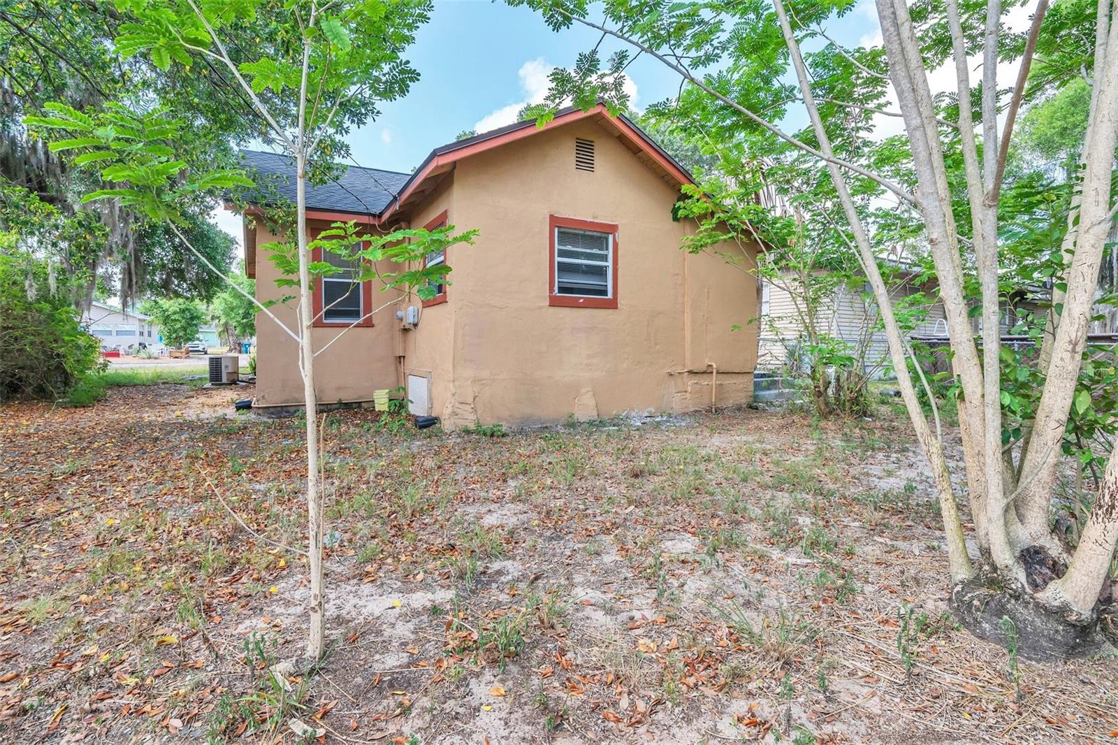 Image 4 of 15 For 136 Orange Avenue
