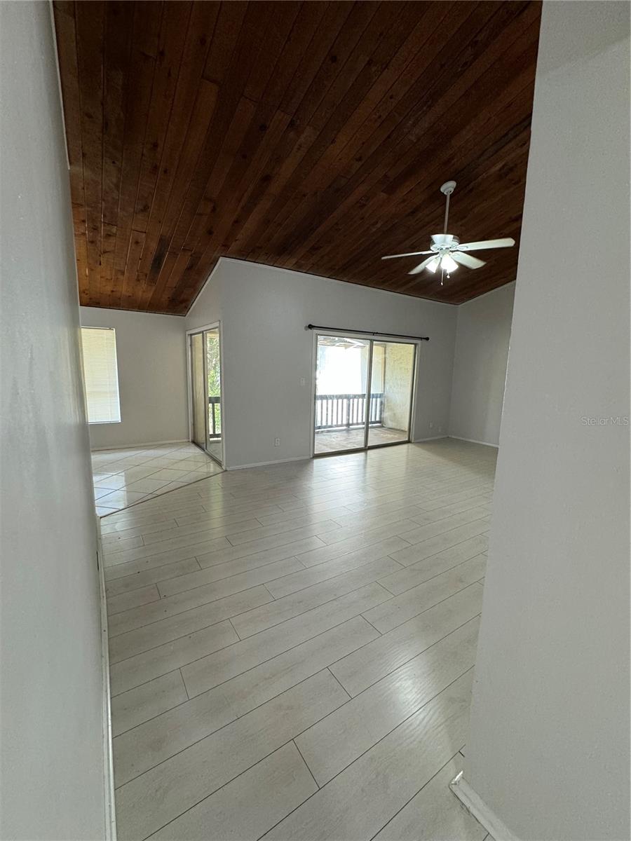 Image 7 of 18 For 200 Maitland Avenue 80