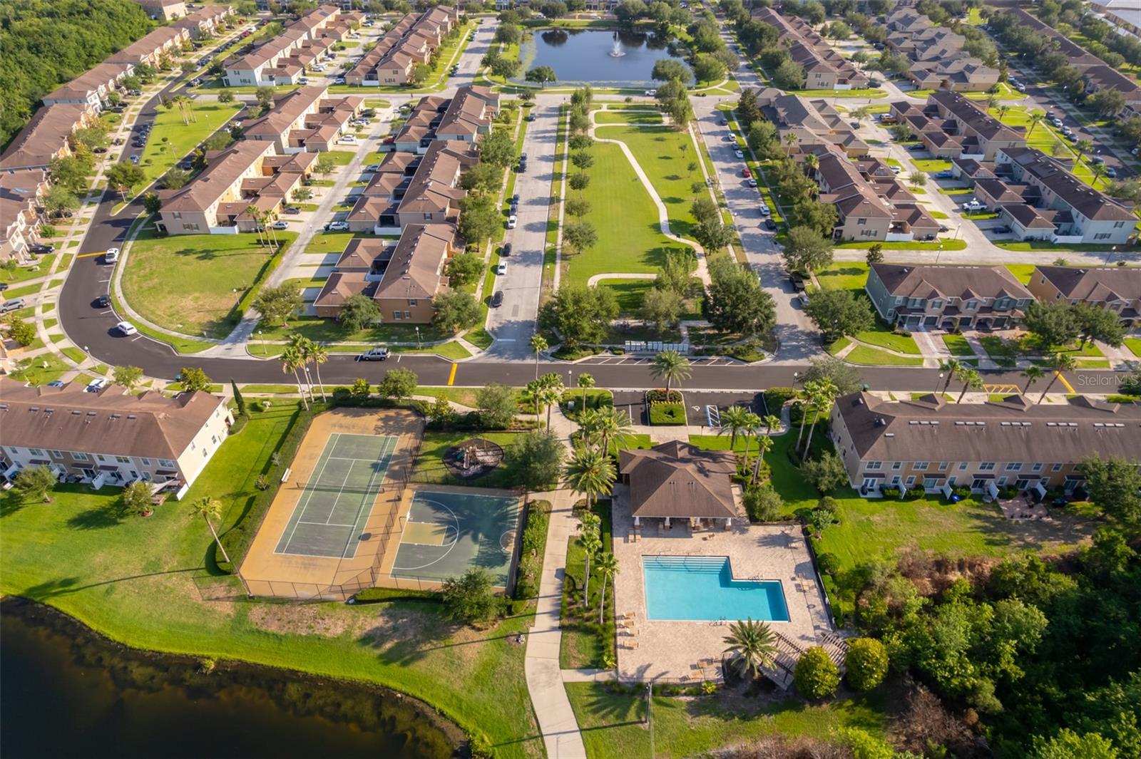 Image 21 of 23 For 10733 Savannah Landing Circle