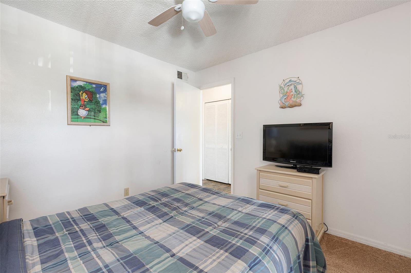 Image 15 of 27 For 2438 Sweetwater Club Circle 50