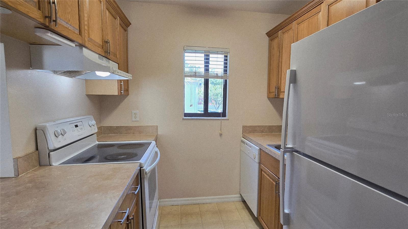 Image 7 of 16 For 3272 Semoran Boulevard 25