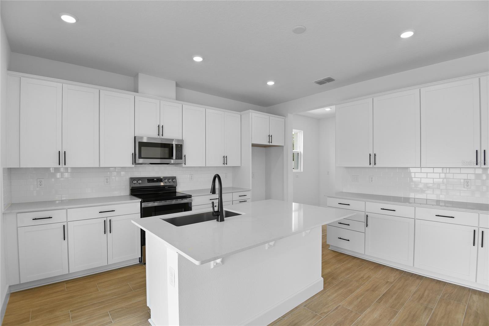 Image 3 of 23 For 1035 Cloud Ridge Court