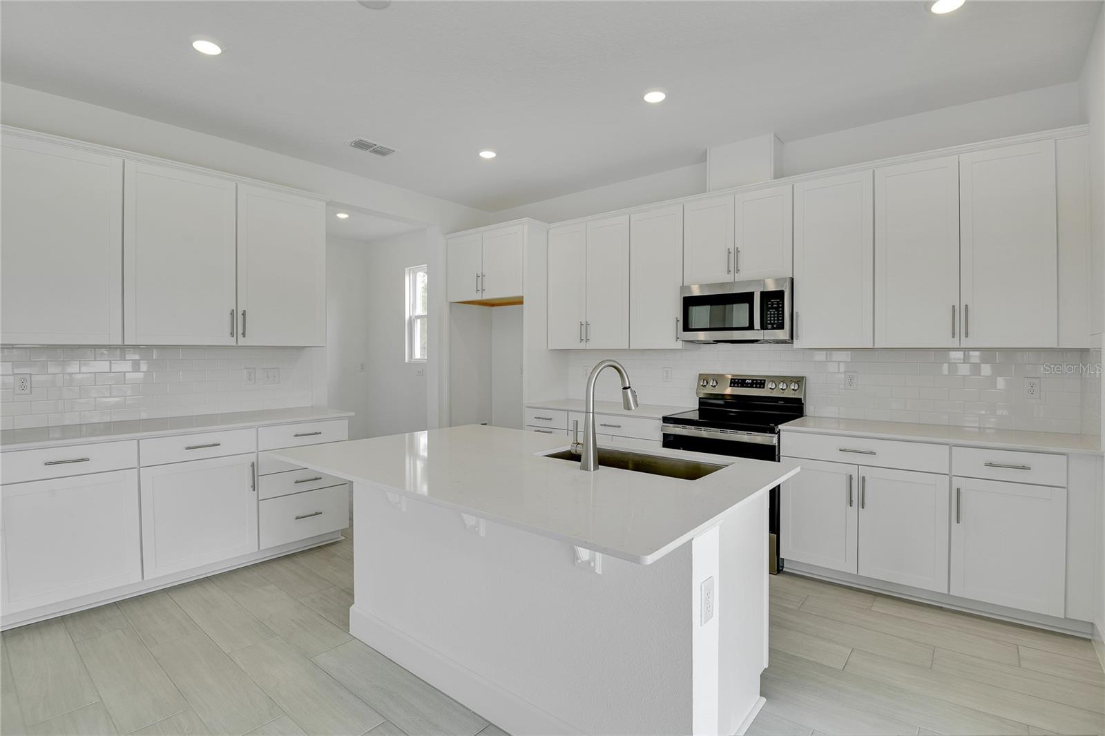 Image 3 of 24 For 1051 Cloud Ridge Court