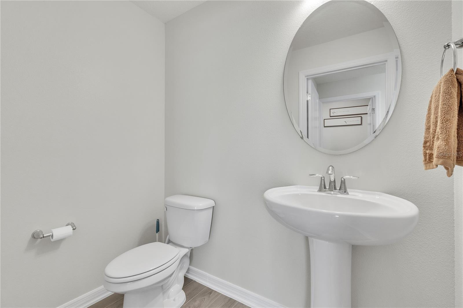 Image 12 of 46 For 12190 Plumpton Drive