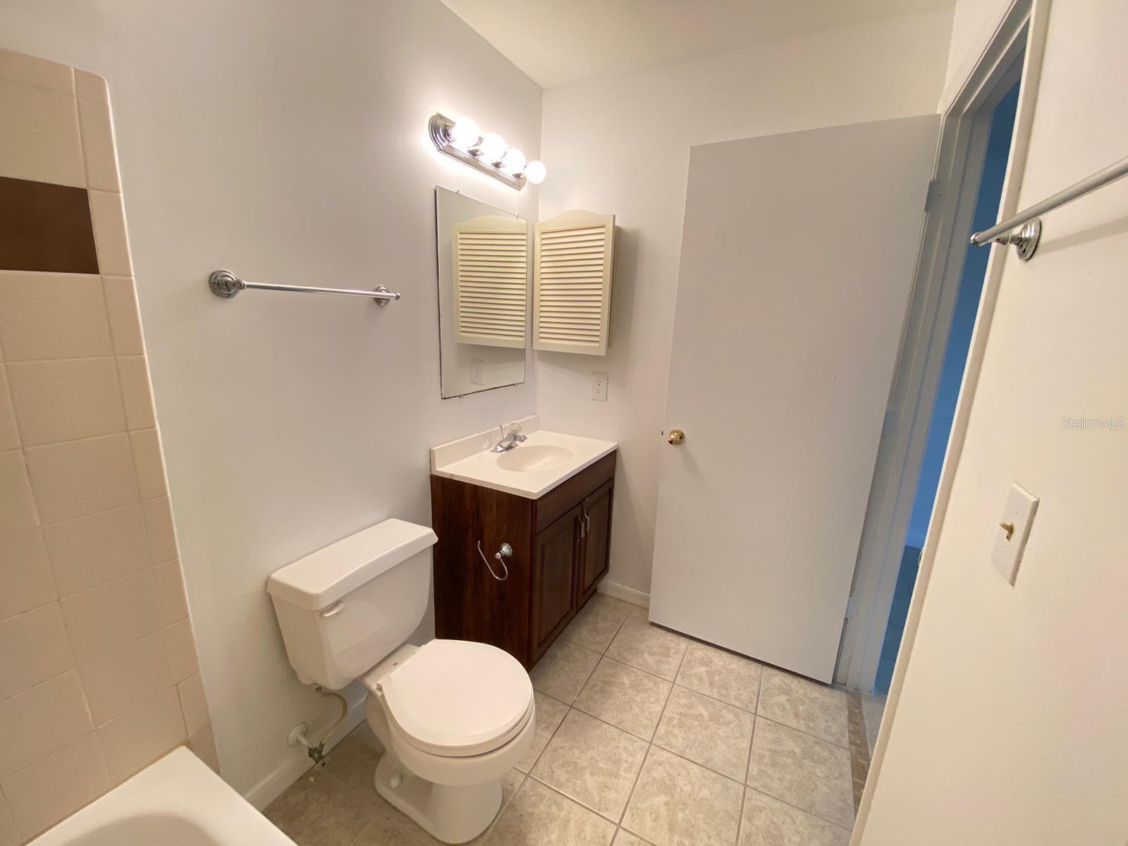 Image 15 of 31 For 6166 Westgate Drive 103