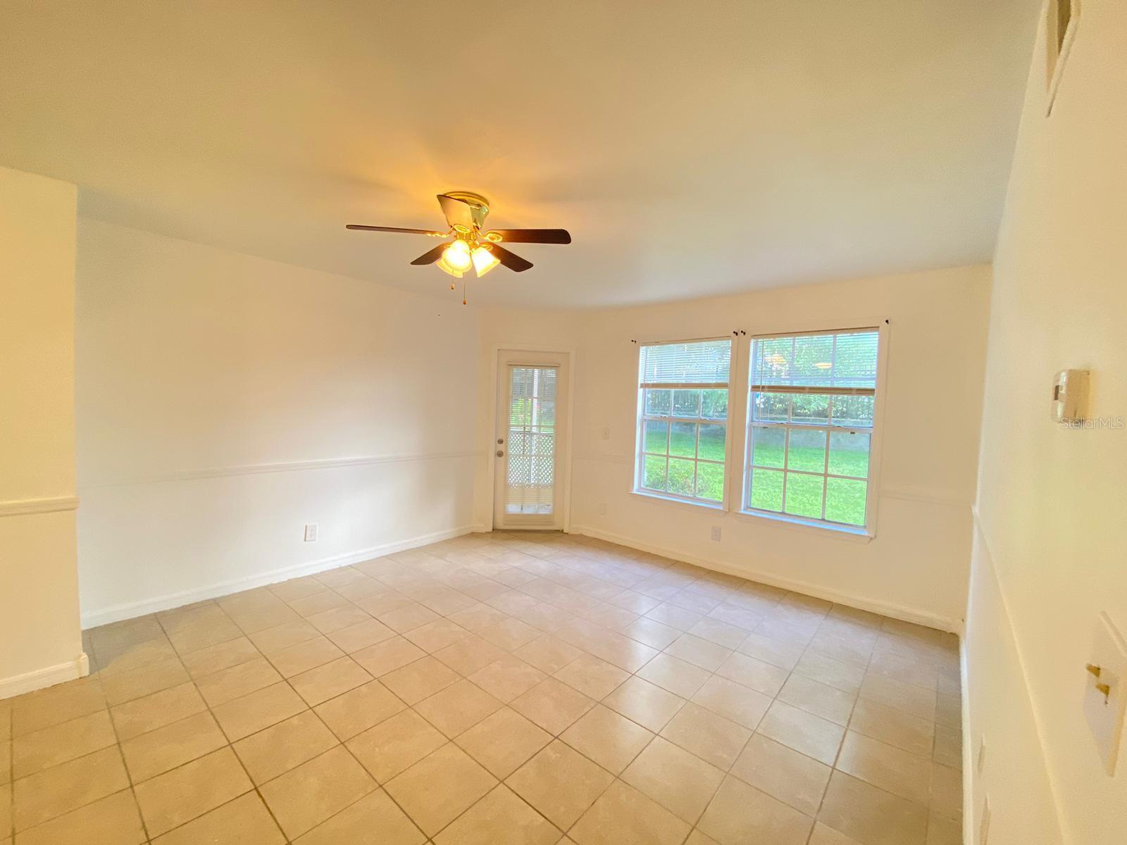 Image 19 of 31 For 6166 Westgate Drive 103