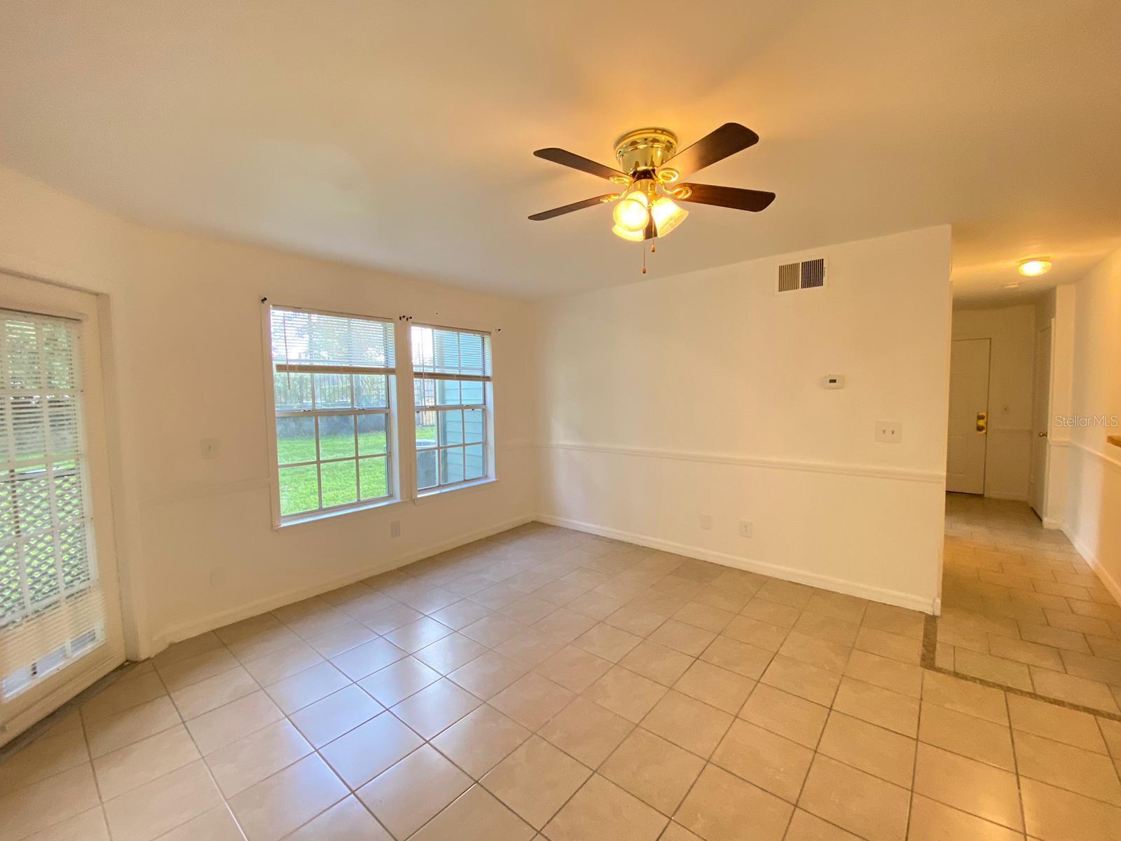Image 23 of 31 For 6166 Westgate Drive 103