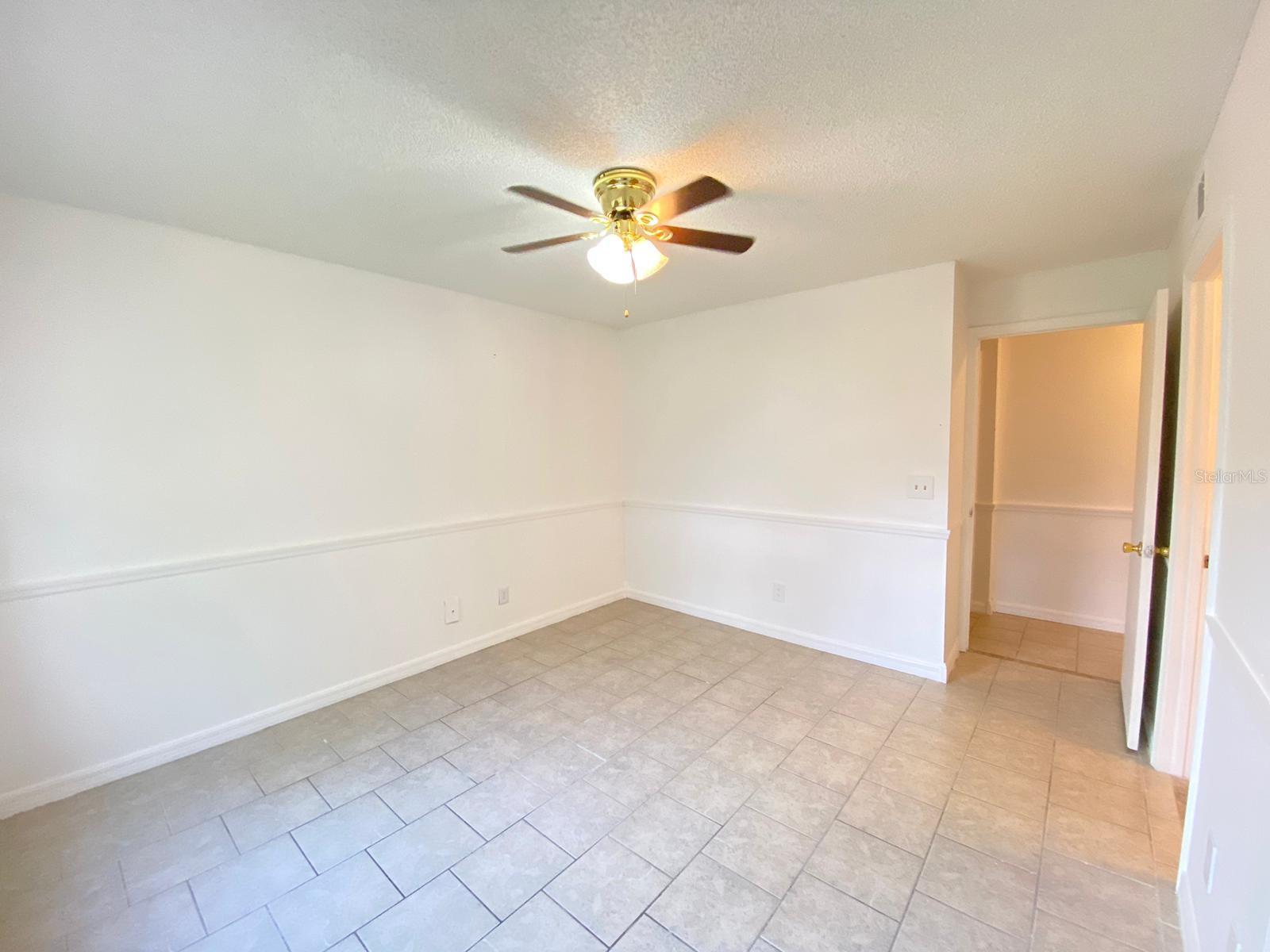 Image 24 of 31 For 6166 Westgate Drive 103