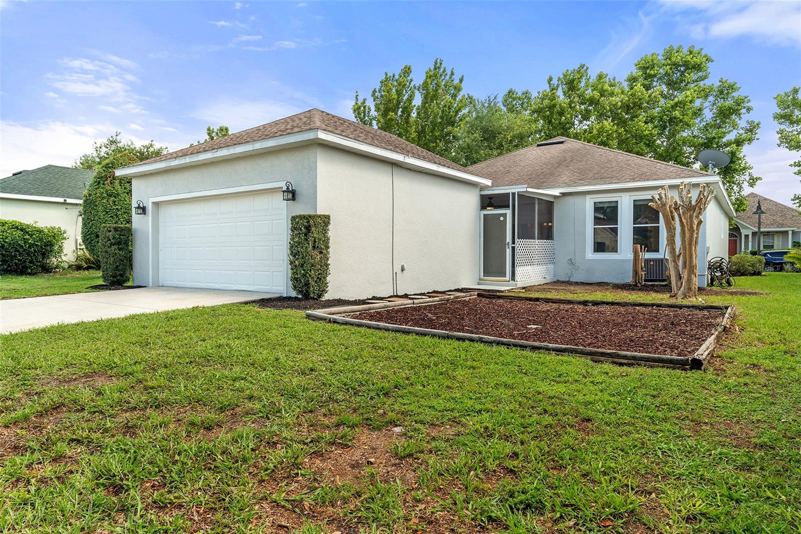 Image 26 of 53 For 7013 Beargrass Rd