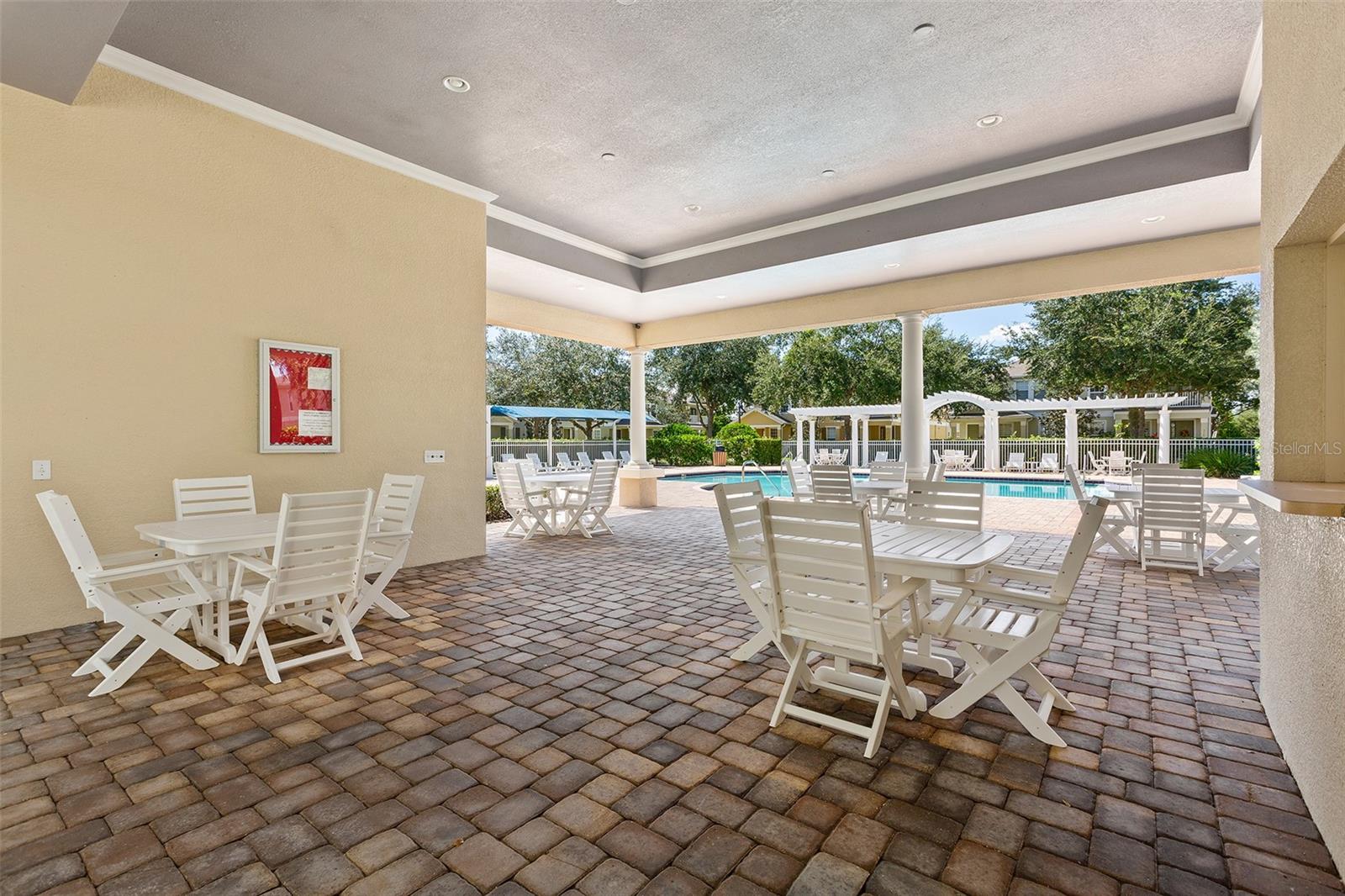 Image 31 of 53 For 7013 Beargrass Rd