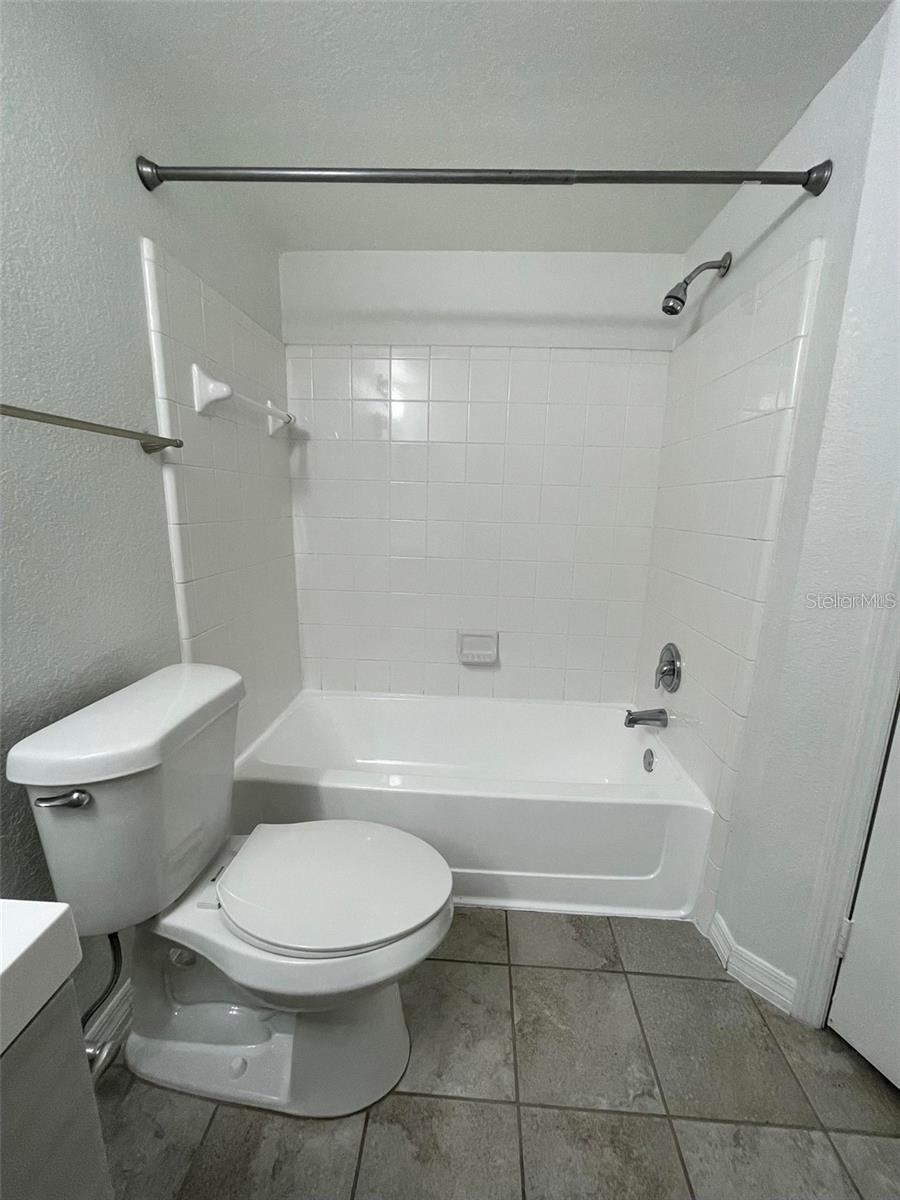 Image 8 of 10 For 2206 Antigua Place 1037