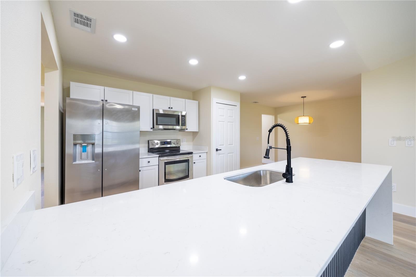 Image 11 of 25 For 2931 Chilton Street