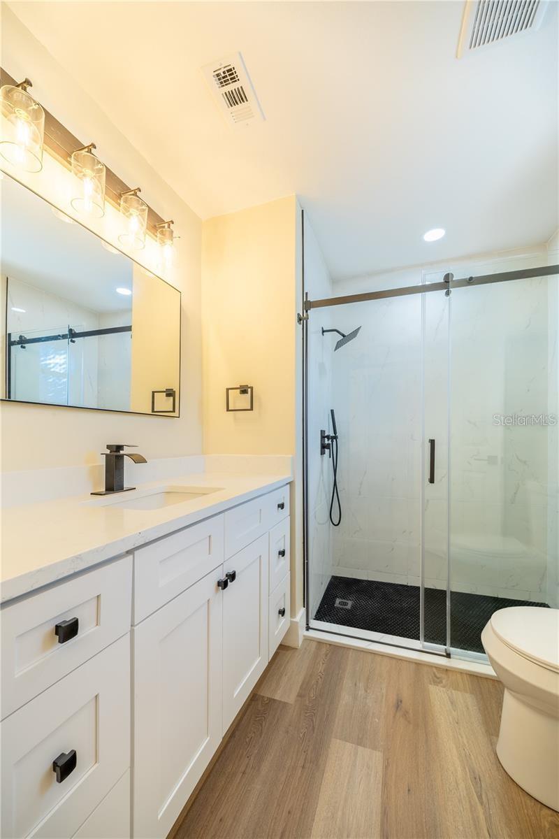 Image 23 of 25 For 2931 Chilton Street