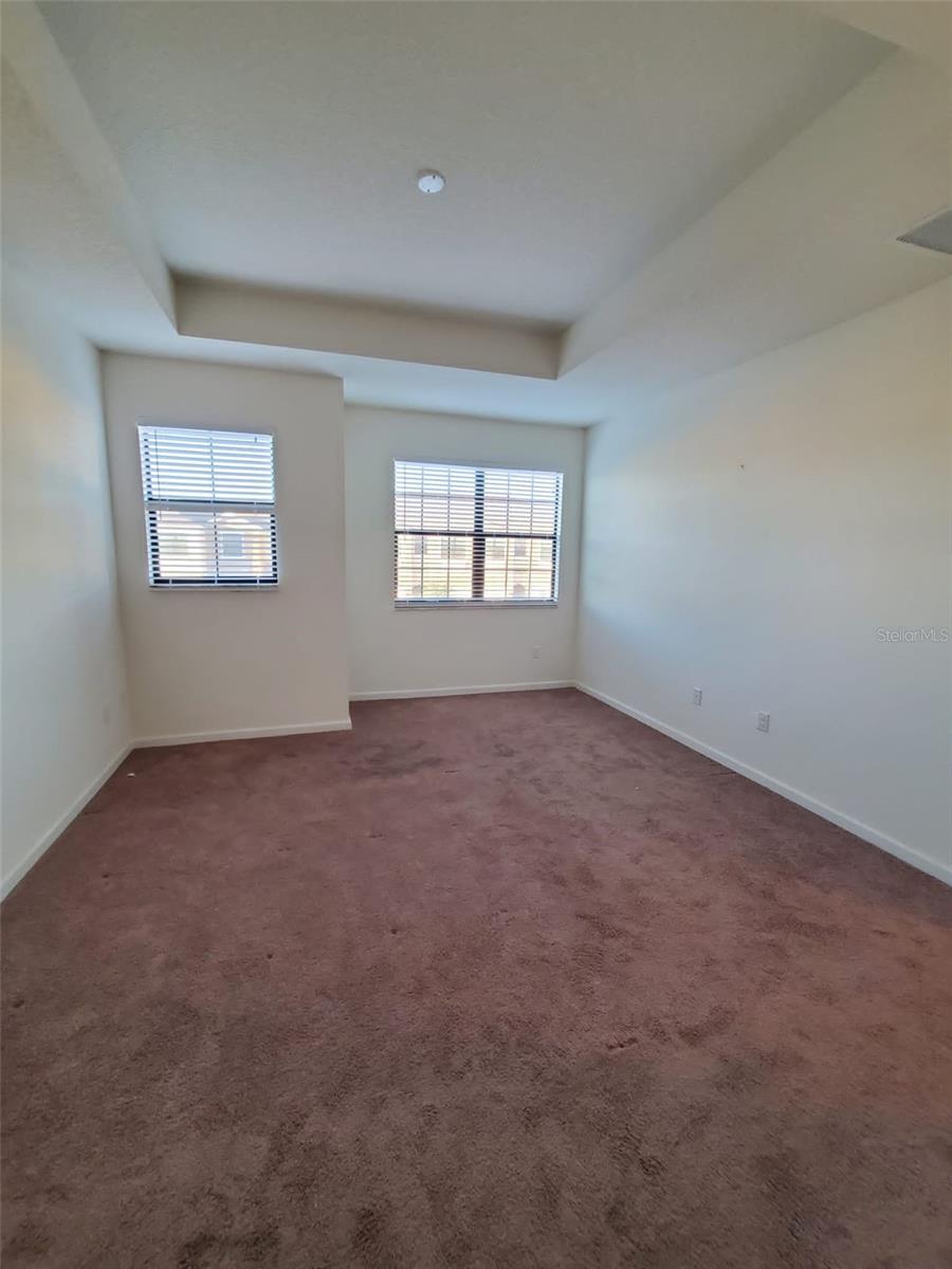 Image 7 of 12 For 1893 Portofino Meadows Boulevard