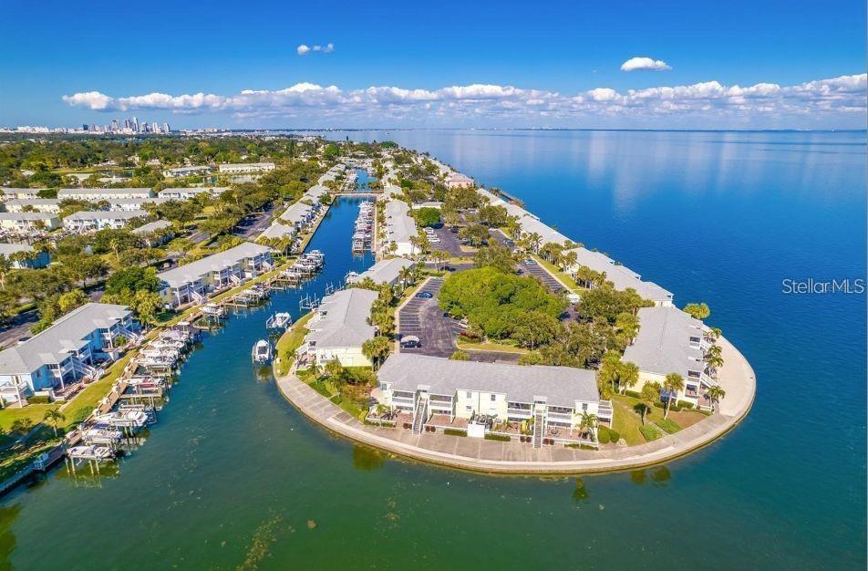 Listing photo id 21 for 4730 Coquina Key Drive Se C