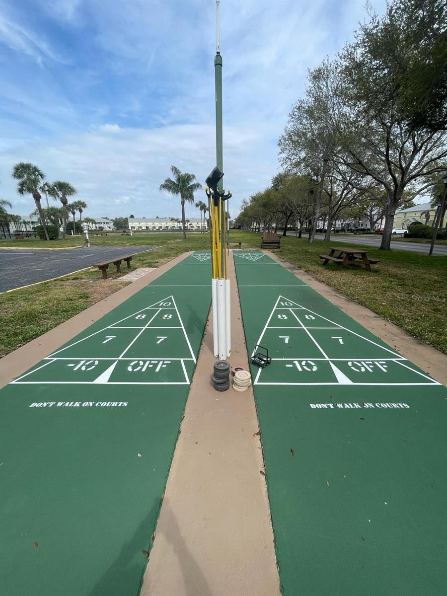Listing photo id 27 for 4730 Coquina Key Drive Se C