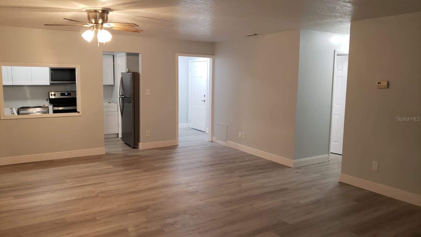 Listing photo id 5 for 4730 Coquina Key Drive Se C