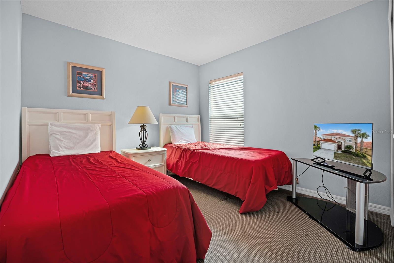 Image 18 of 55 For 321 Rosso Drive