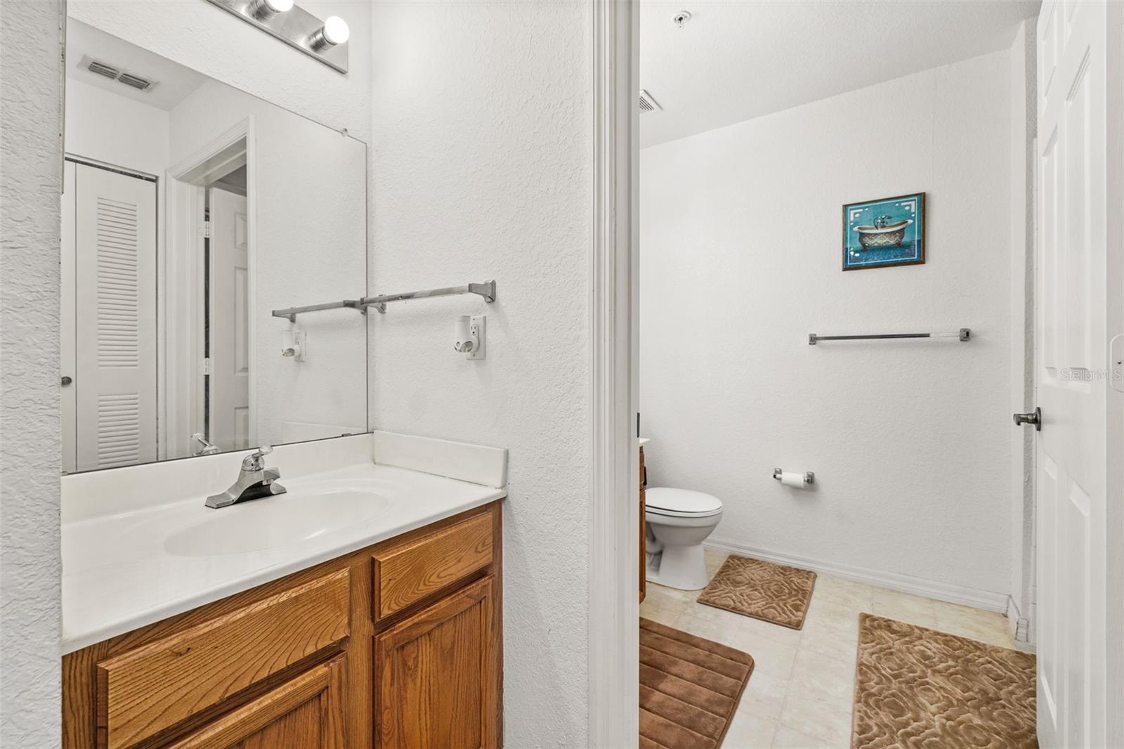 Image 20 of 45 For 2620 Lodi Circle 103