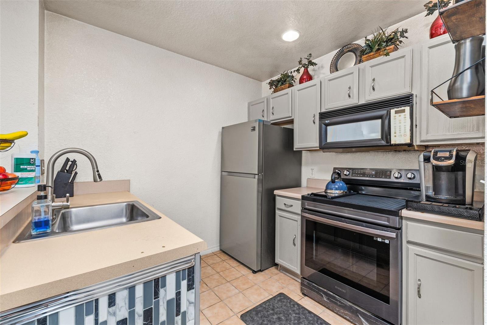 Image 9 of 45 For 2620 Lodi Circle 103