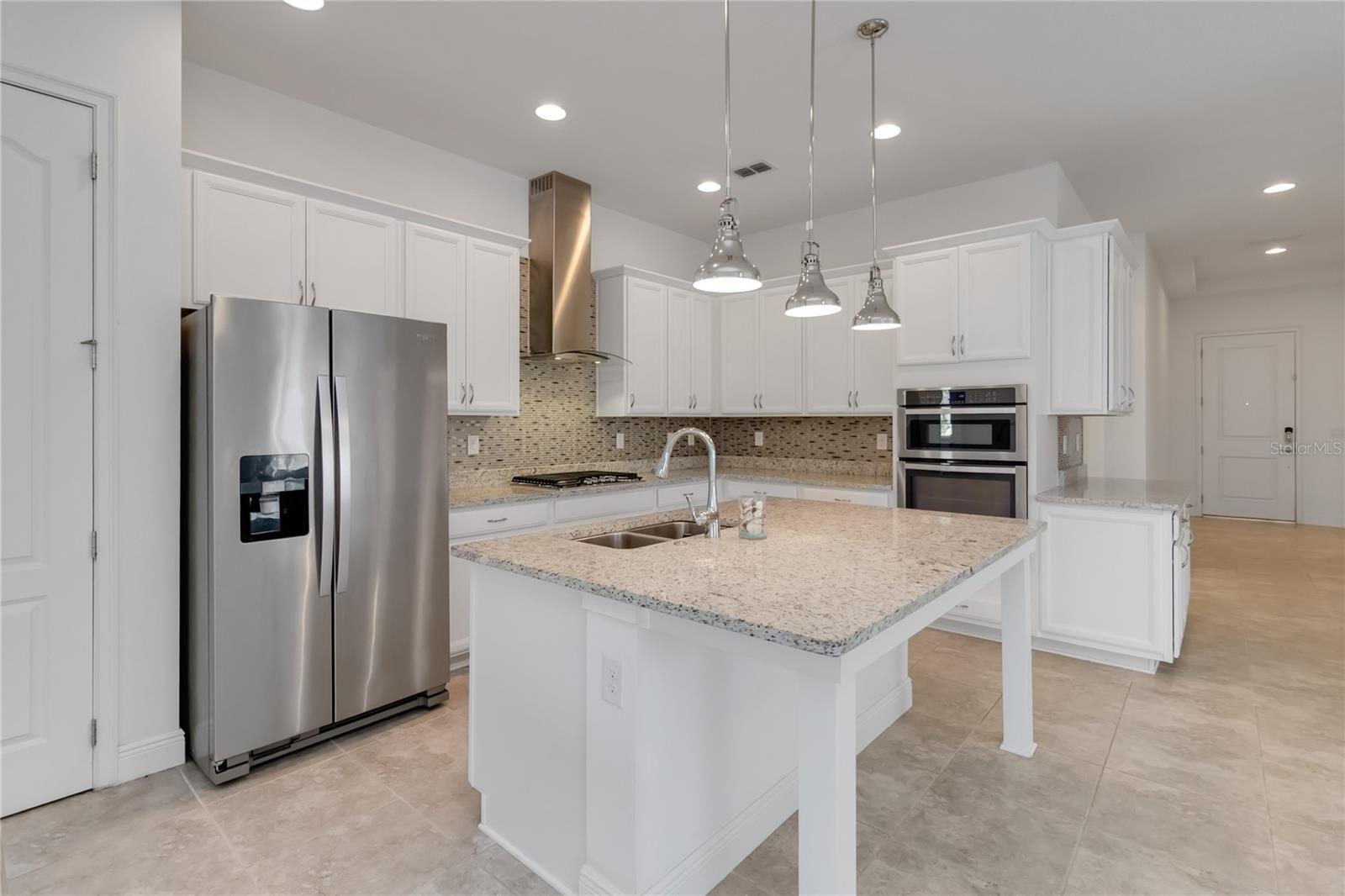 Image 20 of 73 For 5009 Fountainwood Drive