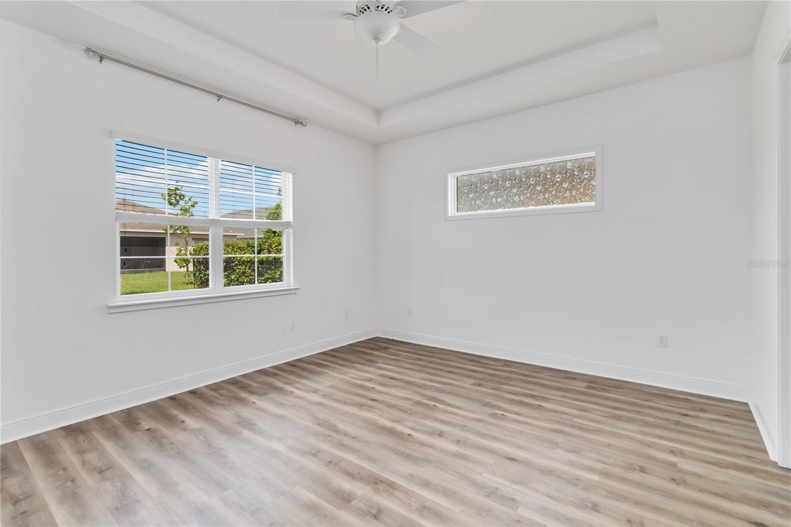 Image 23 of 73 For 5009 Fountainwood Drive