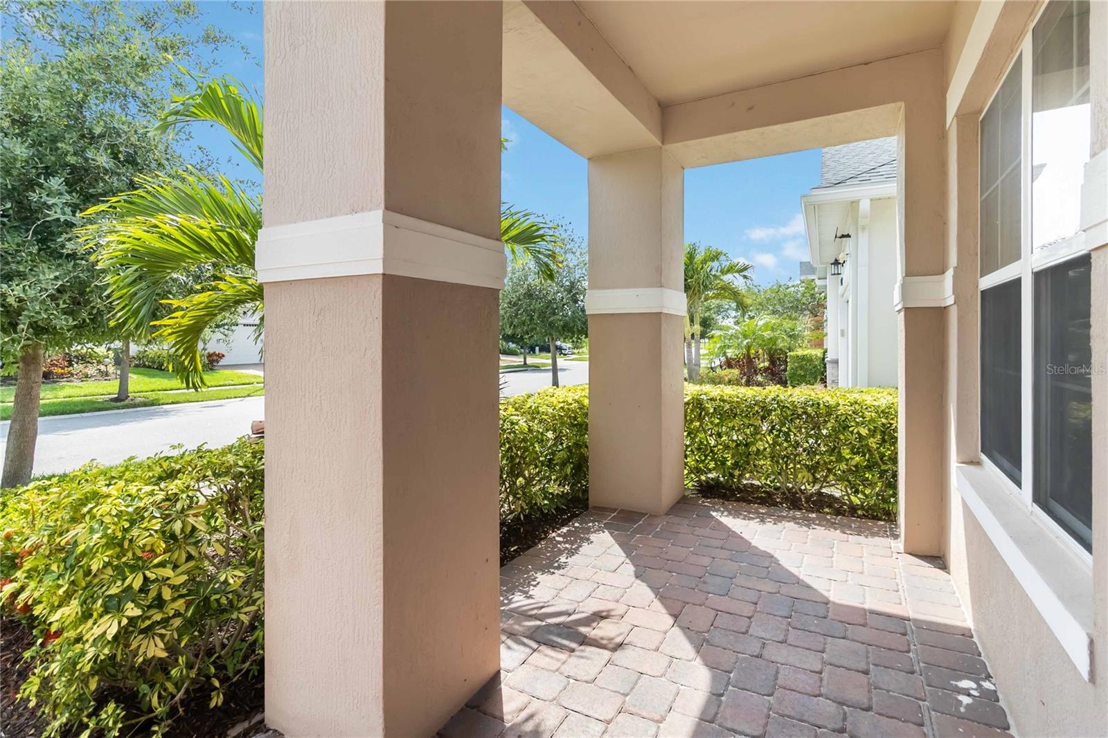 Image 5 of 73 For 5009 Fountainwood Drive